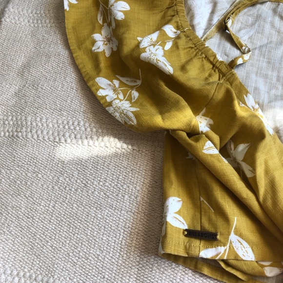 Billabong Crop Wrap Top M - Picture 3 of 5